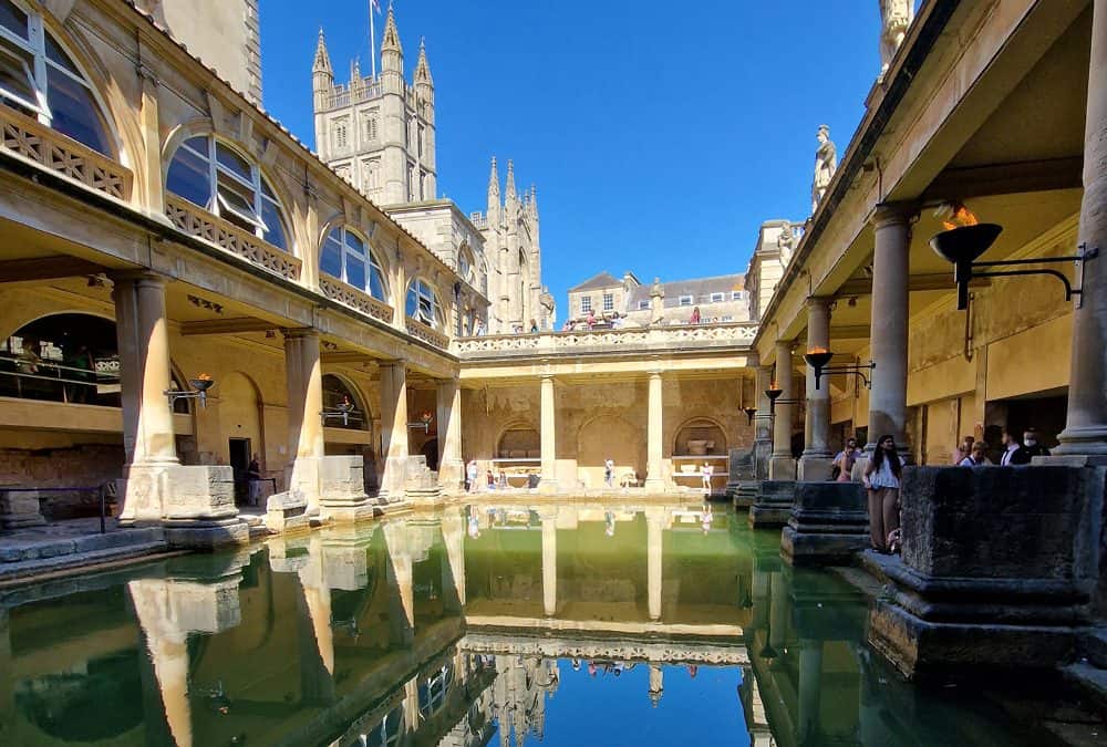10 Things First-Time Visitors Notice in Bath