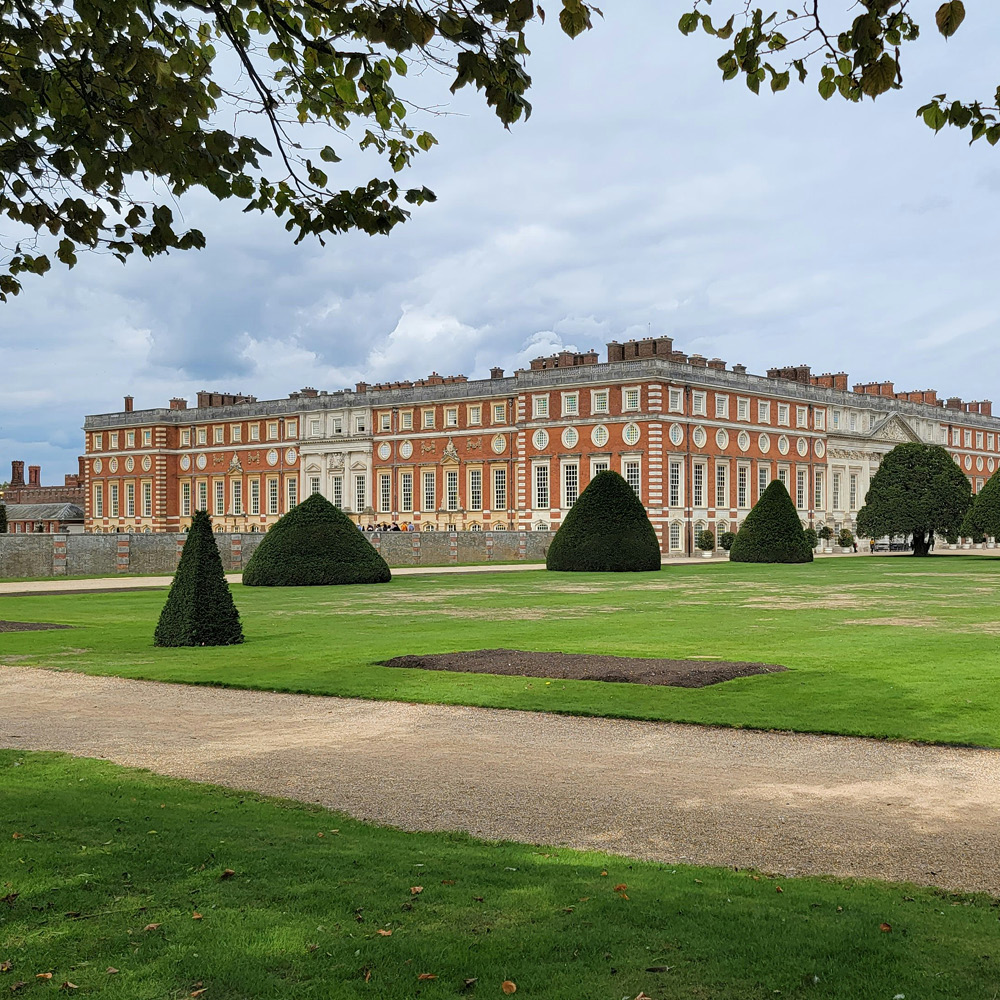 Hampton Court Palace tours 02 Hampton Court Palace tours 02